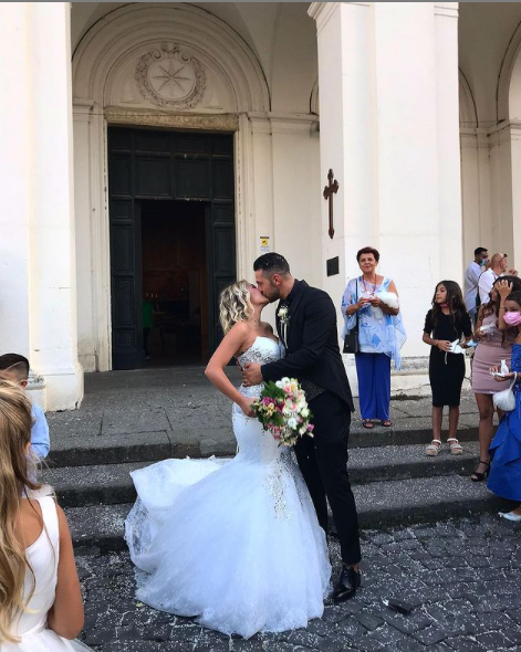 Domiziana Giovinazzo di “Un medico in famiglia” è convolata a nozze